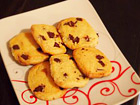 Рецепта за Хрупкави бисквити с парченца шоколад