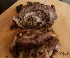 Рецепта за Свинско руло с праз, орехи и сушени сини сливи
